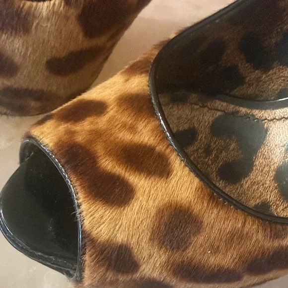 Dolce & Gabbana Leopard pony hair peep toe stiletto pumps size 36 fits US sz 6.5 - Picture 15 of 16